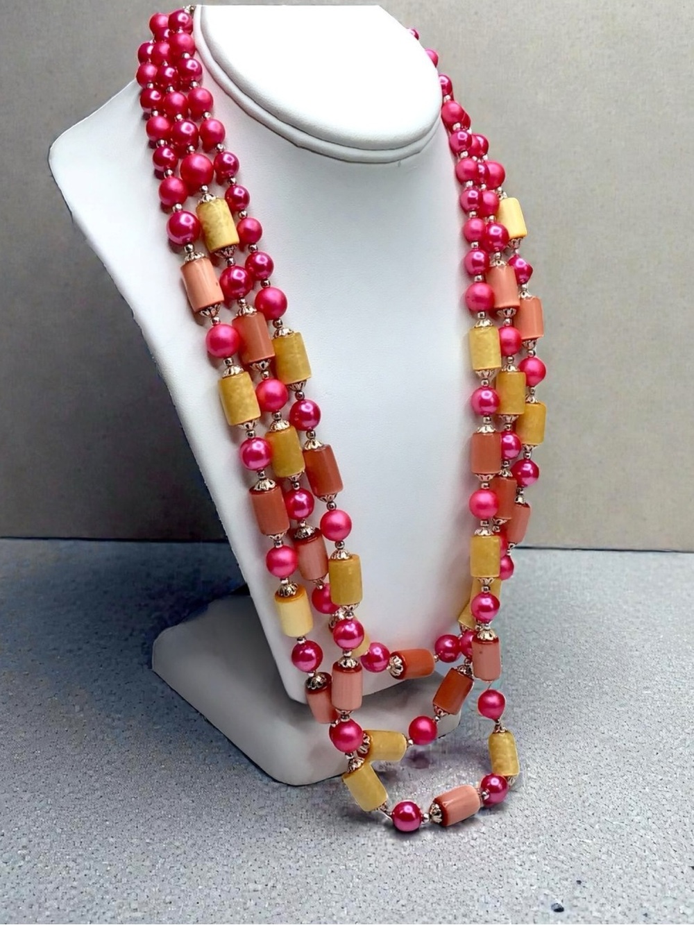 🌺Vintage Japanese Beaded Necklace